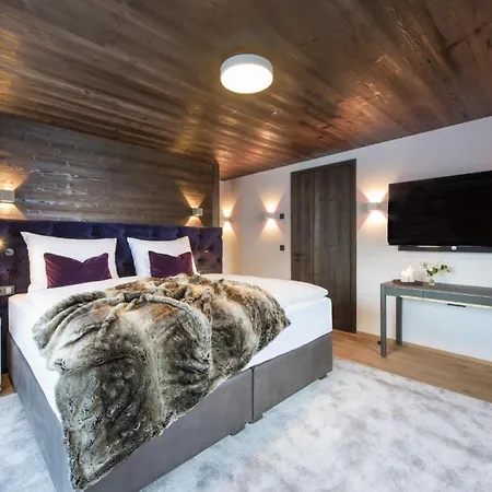 Holiday home Nederweg Ferienhaus Ischgl