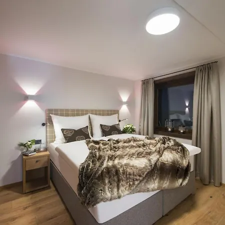 Nederweg Ferienhaus Holiday home Ischgl
